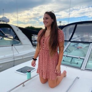 Meet your Posher, Anna